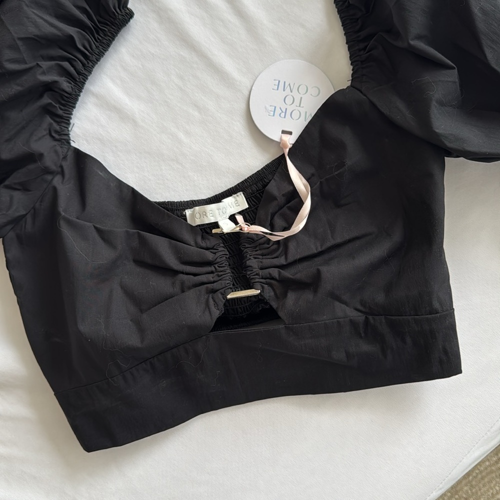 Crop top - Picture 2 of 3